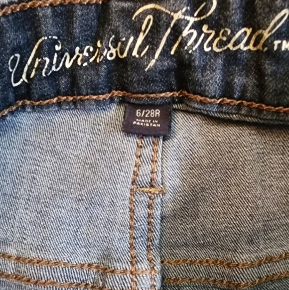 🔖Final Sale! Universal Threads Denim Jeans - Picture 8 of 9